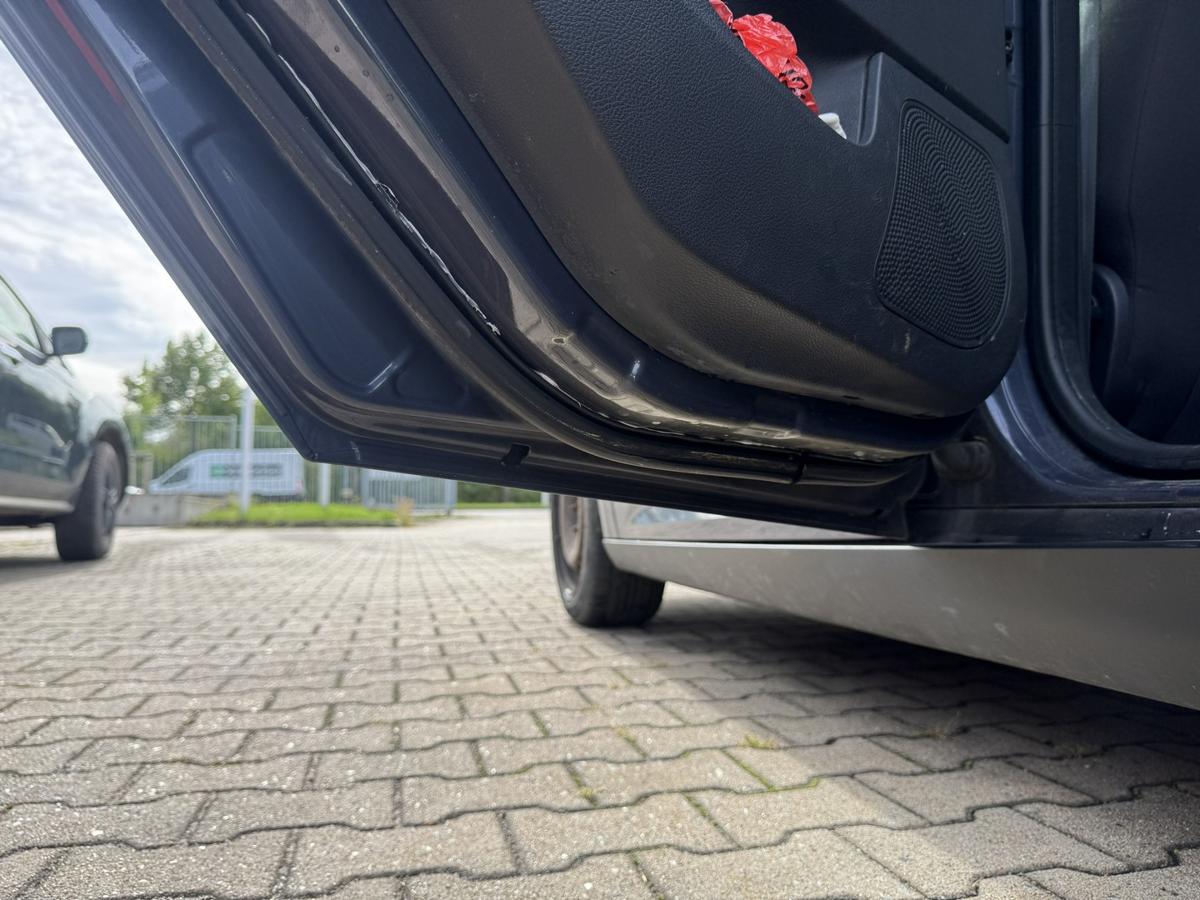 Ford Focus 3 original T&uuml;r hinten links Midnight SkyGrau Kombi Rohbau Bj.2011